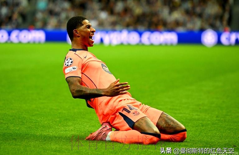 阿斯:球员不满频发 更衣室是阿隆索的最大挑战 阿斯:球员不满频发 更衣室是阿隆索的最大挑战